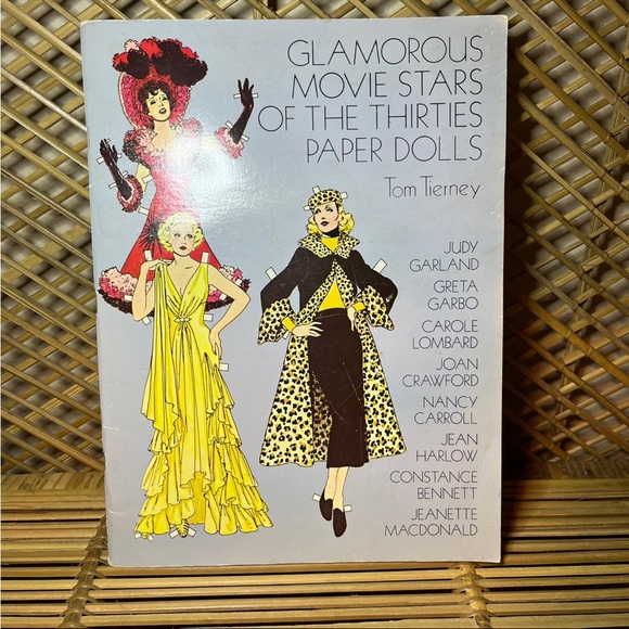 Vintage Glamorous Movie Stars of The 30s Paperdoll Book 1978 - Picture 1 of 10